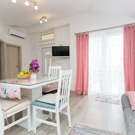 Paula Appartement *