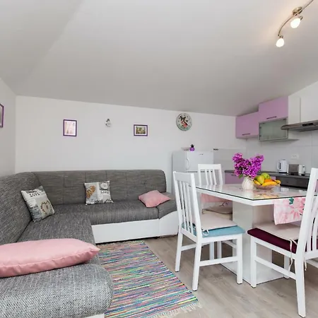 Apartment Paula *
